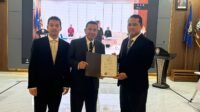 Dosen FTIK USM Raih Gelar Doktor Lewat Riset Blockchain untuk Penelusuran Daging Halal Dosen FTIK USM Raih Gelar Doktor Lewat Riset Blockchain untuk Penelusuran Daging Halal