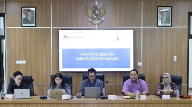 USM Perkuat Transformasi Digital, Dosen Ikuti Pelatihan LMS Berbasis AI