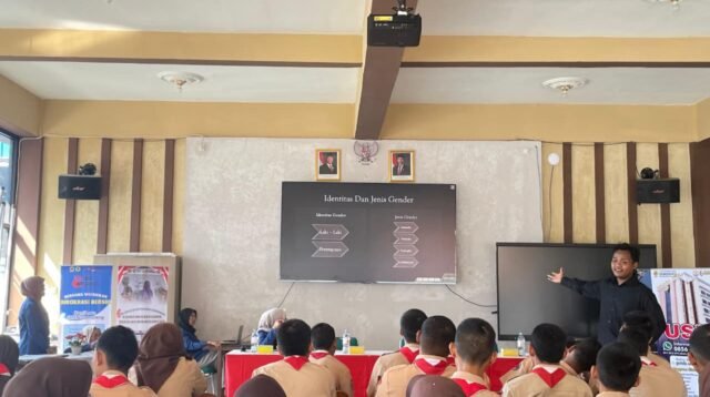 Mahasiswa Ilmu Komunikasi USM Edukasi Kesetaraan Gender Lewat Kampanye “AKSI SETARA” di SMKN 1 Semarang
