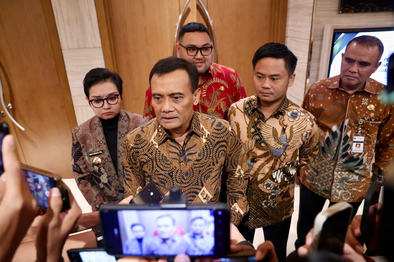 Luthfi Prioritaskan Infrastruktur, APBD Perubahan 2026 Difokuskan untuk Percepatan Perbaikan Jalan