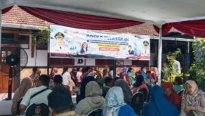 SPMB 2026 Semarang Dimulai, Ketidaksesuaian Data Bikin Orang Tua Datangi Posko Disdik