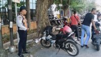 Dishub Semarang Tertibkan Parkir Liar di Samping DP Mall, Pengendara Diberi Teguran