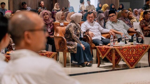 Dampingi Menteri Wihaji di Purworejo, Mohammad Saleh Kawal Program MBG untuk Ibu dan Balita