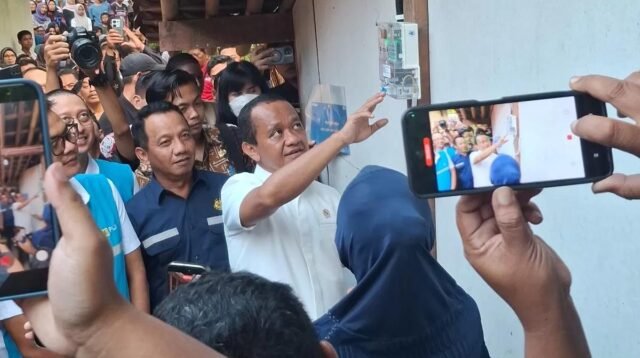 Mohammad Saleh Dampingi Bahlil, Program Listrik Gratis Sasar Pelosok Purworejo