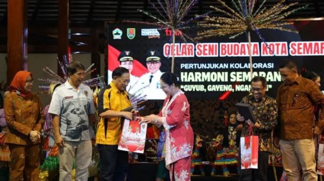 Hendardji Apresiasi Agustina, Semarang Maju Tanpa Tinggalkan Budaya