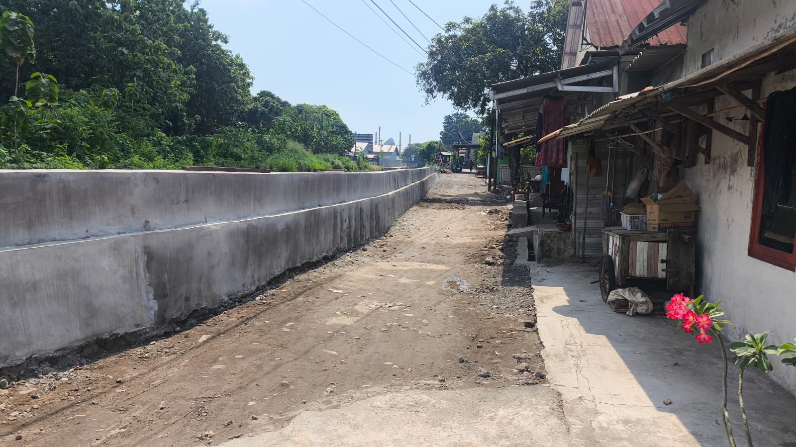 Tanggul Beres, Pemkot Semarang Siap Kebut Betonisasi Jalan Jembawan
