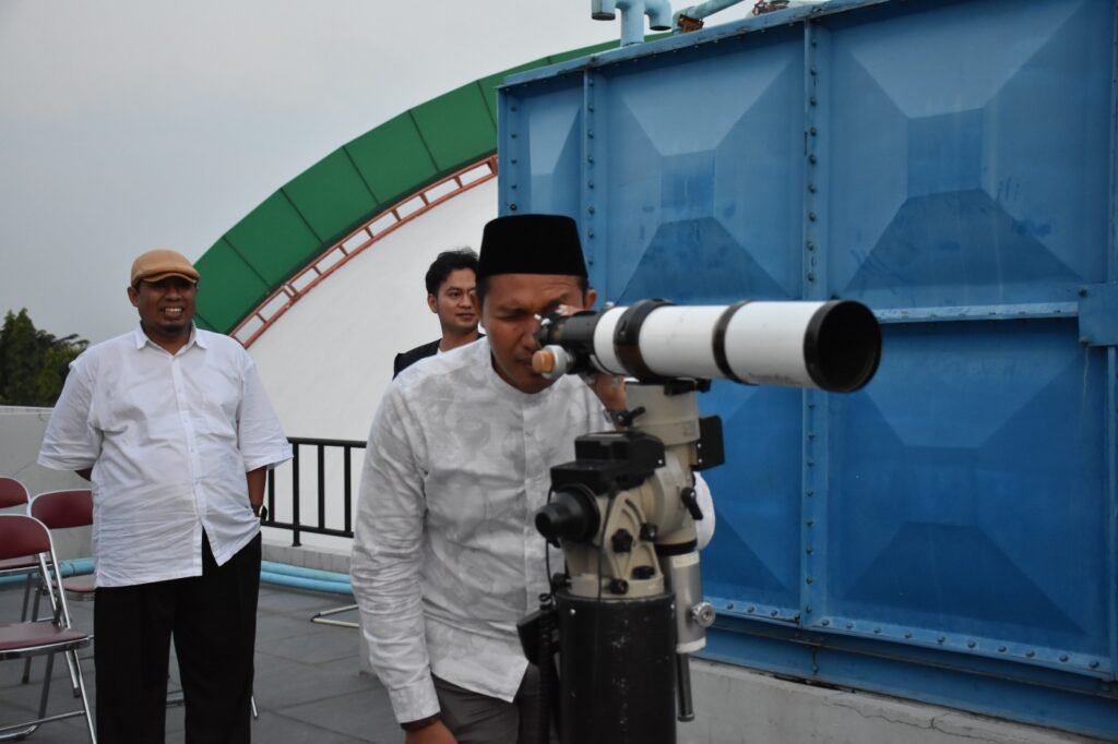 UIN Walisongo Jadi Lokasi Pemantauan Hilal Penentu Tahun Baru Islam 1448 H di Jateng UIN Walisongo Jadi Lokasi Pemantauan Hilal Penentu Tahun Baru Islam 1448 H di Jateng