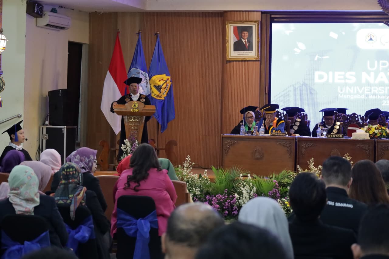Dies Natalis ke-39 USM: Mahfud MD Soroti Pentingnya Pendidikan Otak dan Watak Dies Natalis ke-39 USM: Mahfud MD Soroti Pentingnya Pendidikan Otak dan Watak