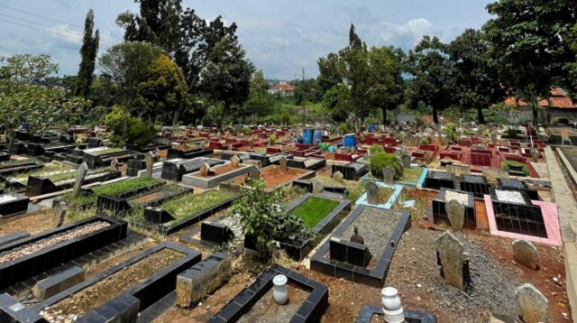 4 TPU Semarang Penuh, Disperkim Terapkan Sistem Makam Tumpang