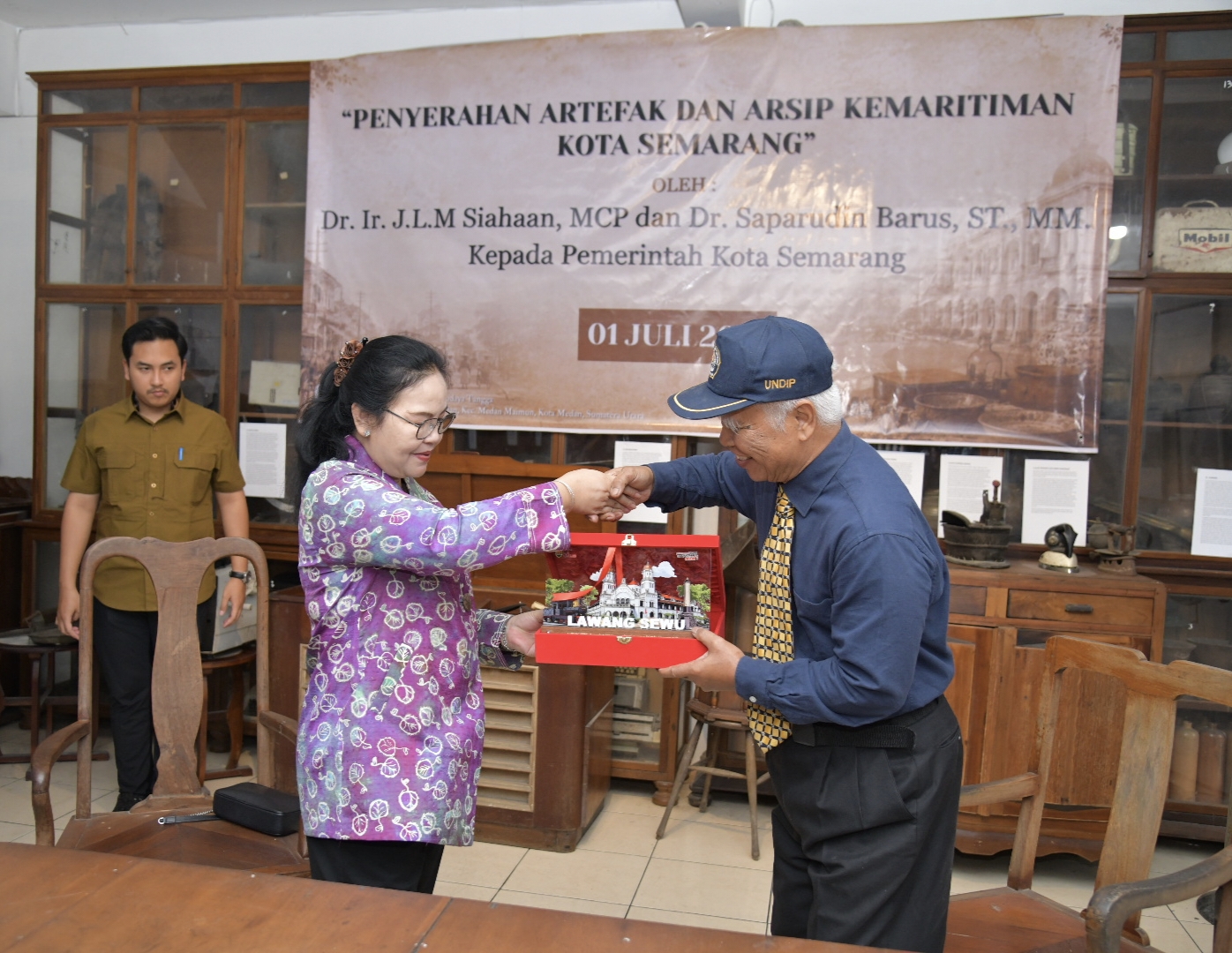 Semarang Terima Artefak Bersejarah untuk Perkuat Arsip Kota Maritim Semarang Terima Artefak Bersejarah untuk Perkuat Arsip Kota Maritim