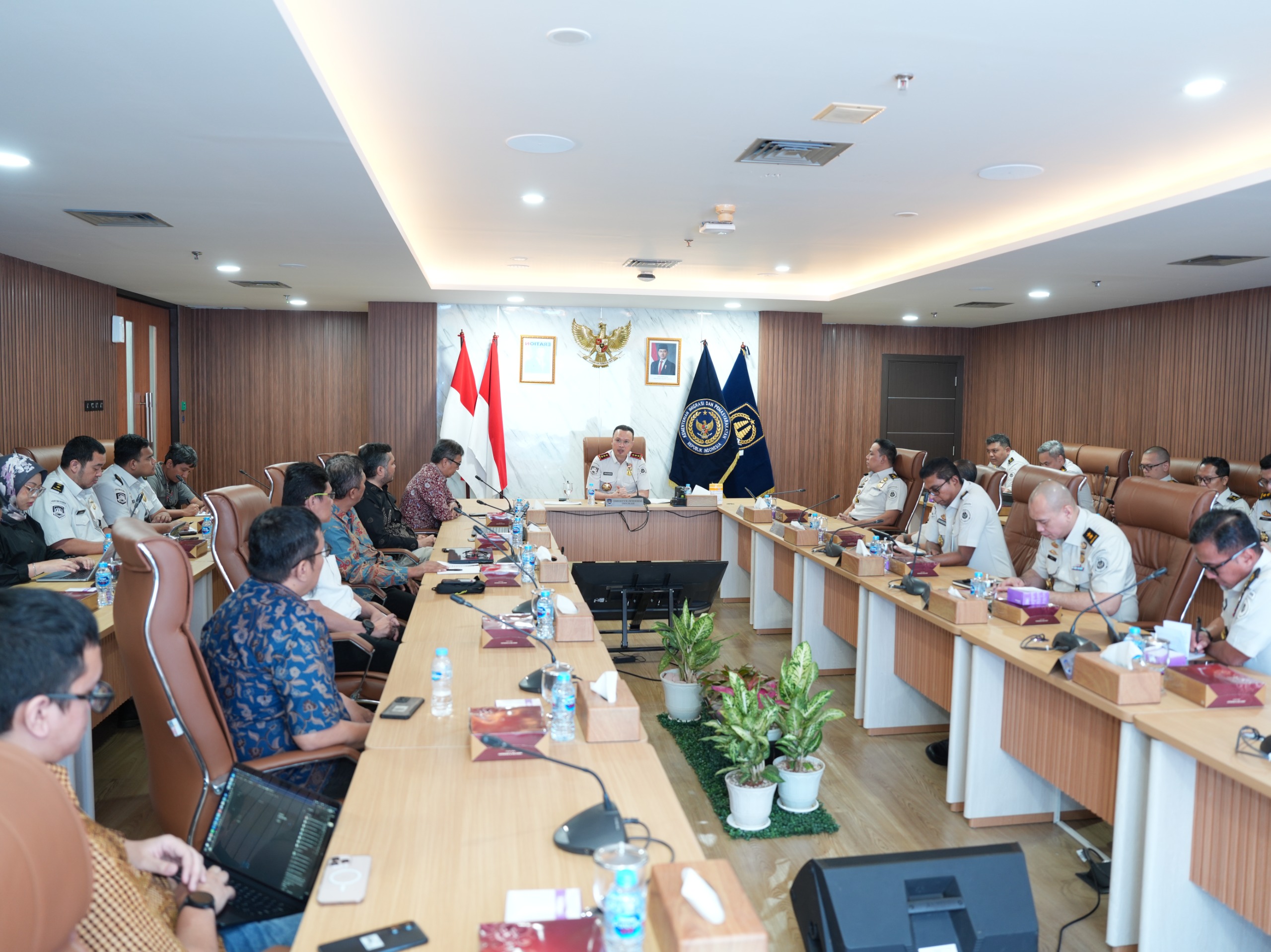 Imigrasi Gandeng ITB Bangun Pagar Digital Drone Awasi Perbatasan RI Imigrasi Gandeng ITB Bangun Pagar Digital Drone Awasi Perbatasan RI