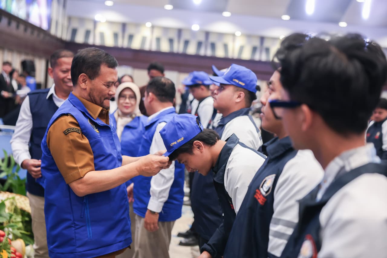 Dukung Kecamatan Berdaya, Ahmad Luthfi Terjunkan 4.620 Mahasiswa Undip
