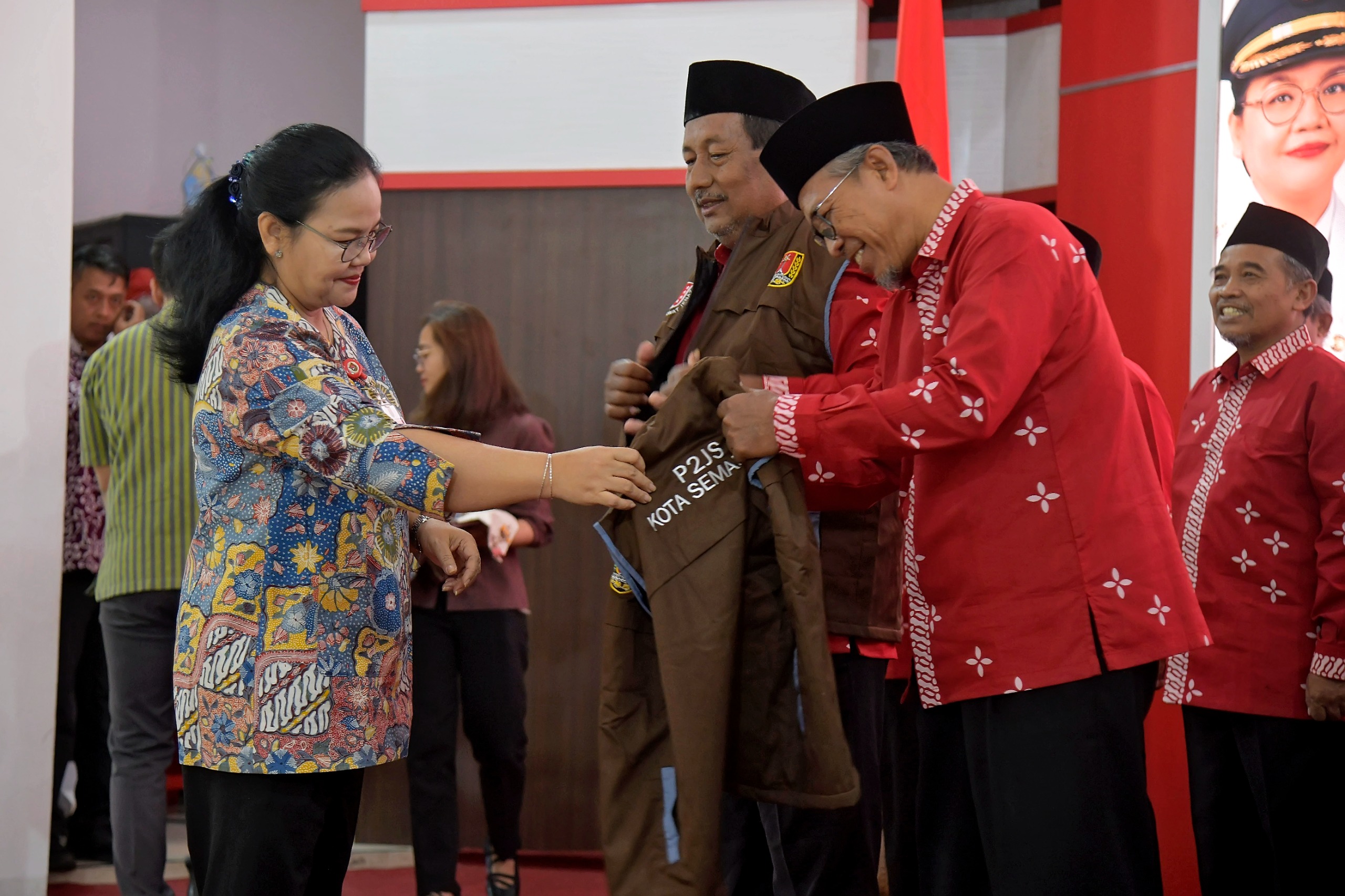 Wali Kota Agustina Perluas Bisyaroh, Penerima di Semarang Tembus 10 Ribu