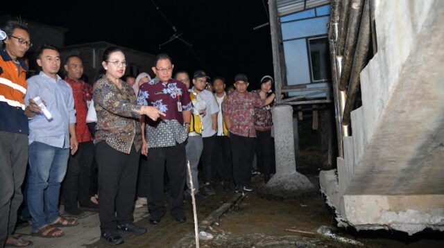Tinjau Tambak Lorok, Wali Kota Agustina Kebut Penanganan Rob