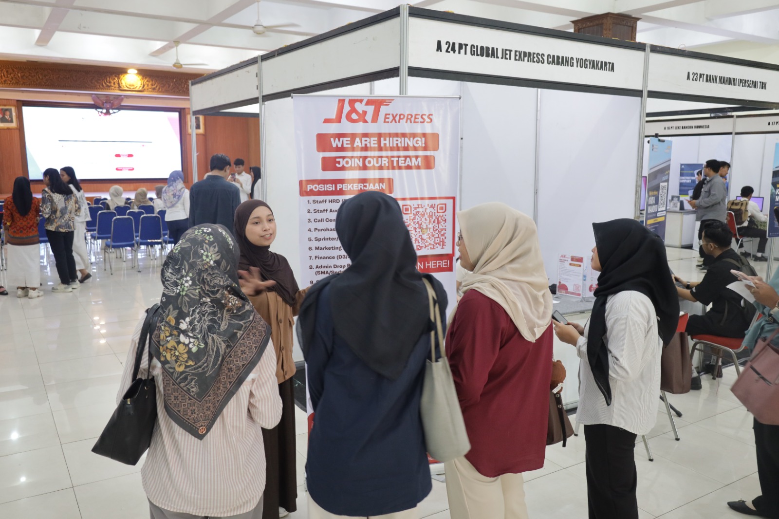 Serbu! Job Fair USM 2026 Buka Ratusan Loker dari 42 Perusahaan Serbu! Job Fair USM 2026 Buka Ratusan Loker dari 42 Perusahaan