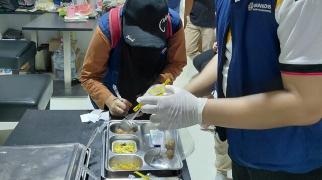 Uji Lab Keracunan MBG SMKN 6 Semarang Butuh 14 Hari, E. Coli dan Salmonella Diduga
