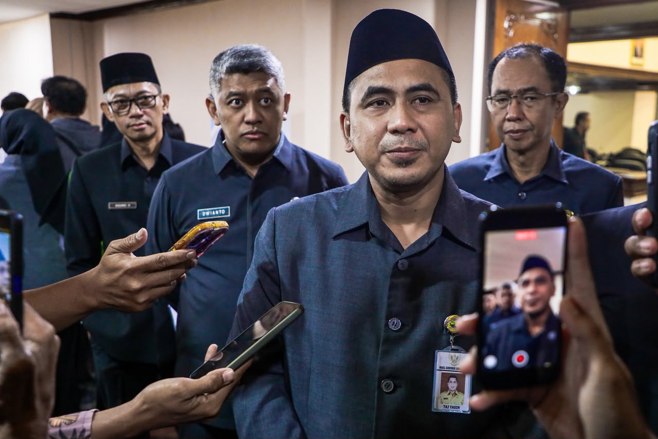 Jateng Siapkan Dana Cadangan Rp1,2 Triliun untuk Pilgub 2029 Secara Bertahap Jateng Siapkan Dana Cadangan Rp1,2 Triliun untuk Pilgub 2029 Secara Bertahap