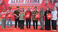 Agustina Serahkan Bantuan Renovasi 850 Rumah, Tinjau Rehabilitasi MAN 1 Semarang