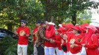 Iswar Ajak Lansia Tetap Aktif Sambut HUT RI: "Ojo Nglokro Mung Merga Wes Pensiun" Iswar Ajak Lansia Tetap Aktif Sambut HUT RI: "Ojo Nglokro Mung Merga Wes Pensiun"