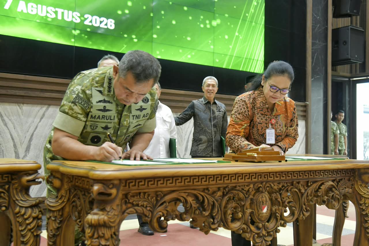 Wali Kota Agustina Gandeng TNI AD, Semarang Jadi Pilot Project Olah Sampah Jadi BBM Wali Kota Agustina Gandeng TNI AD, Semarang Jadi Pilot Project Olah Sampah Jadi BBM