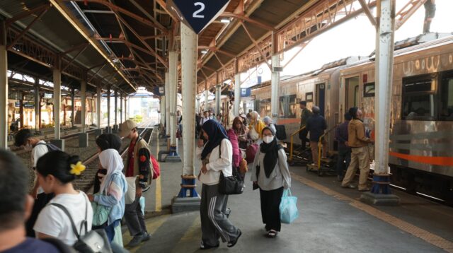 Permudah Mobilitas Warga, KAI Daop 4 Semarang Perkuat Layanan KA Aglomerasi