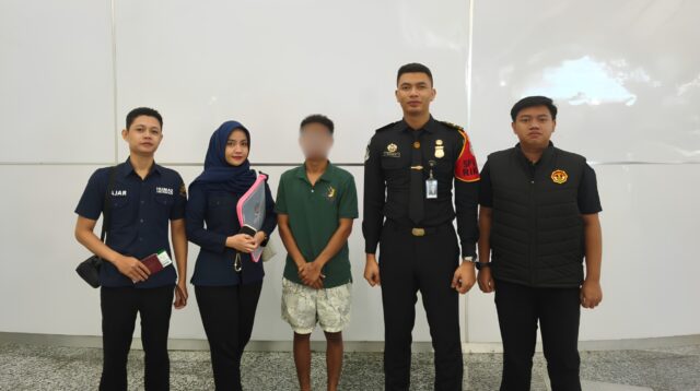 Imigrasi Semarang Deportasi WN Timor Leste yang Overstay 60 Hari