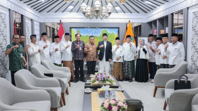 Perkuat Sinergi Ulama dan Pemerintah, MUI Jateng Bertemu Gubernur Luthfi