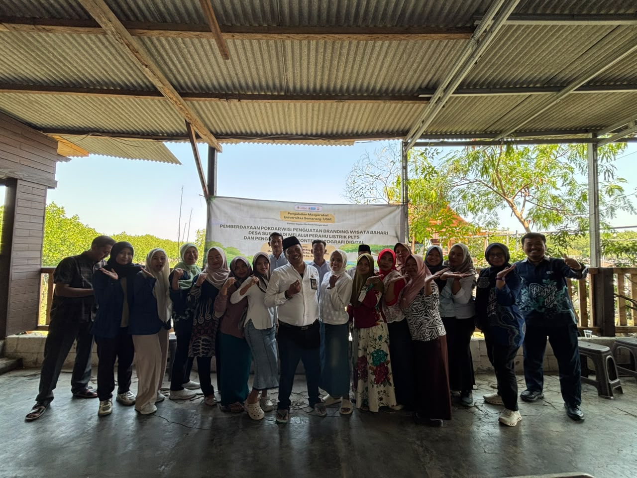 USM Kembangkan Wisata Bahari Surodadi Demak Lewat Perahu Listrik dan Digitalisasi USM Kembangkan Wisata Bahari Surodadi Demak Lewat Perahu Listrik dan Digitalisasi