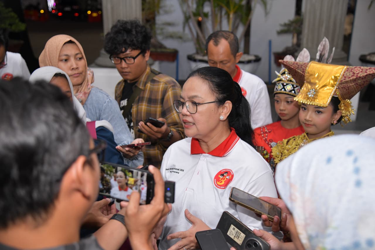 Hadapi Kemarau, Pemkot Semarang Perluas Penyiraman Otomatis di Taman Kota Hadapi Kemarau, Pemkot Semarang Perluas Penyiraman Otomatis di Taman Kota