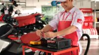 Tips Safety Riding: Jangan Asal Pilih Aki, Motor Injeksi Bisa Mogok di Jalan