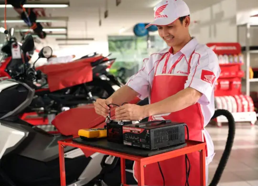 Tips Safety Riding: Jangan Asal Pilih Aki, Motor Injeksi Bisa Mogok di Jalan