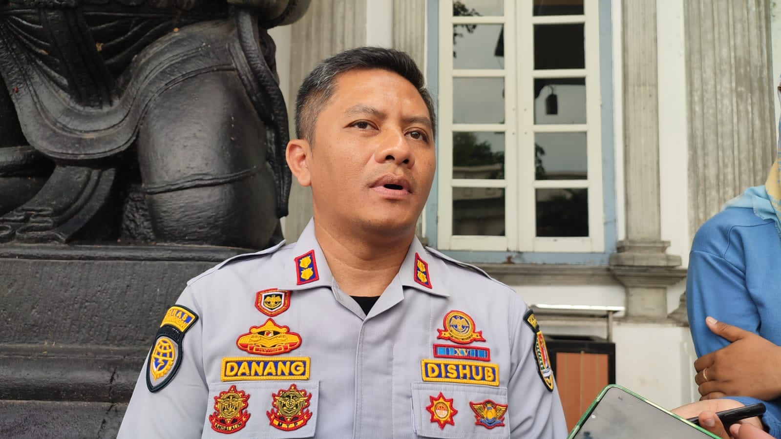 Dishub Semarang Siapkan Penataan Parkir Jalan Pahlawan Usai Kericuhan Viral di Medsos Dishub Semarang Siapkan Penataan Parkir Jalan Pahlawan Usai Kericuhan Viral di Medsos