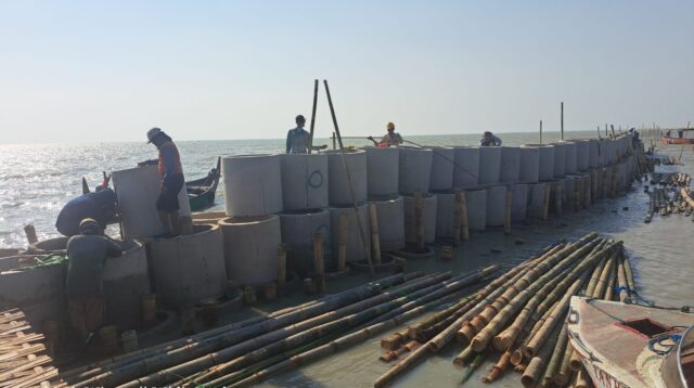 Dosen Teknik Sipil USM Kembangkan Platform Apung untuk Dukung Tanggul Pantai Demak