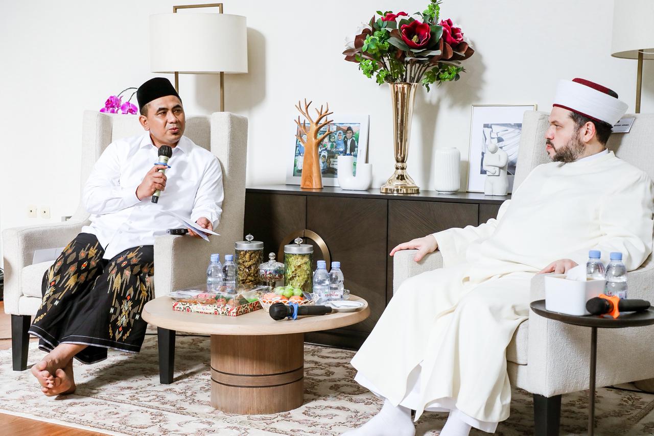 Taj Yasin Jajaki Kerja Sama ACI, Santri Jateng Berpeluang Kuliah Hadis di Turki