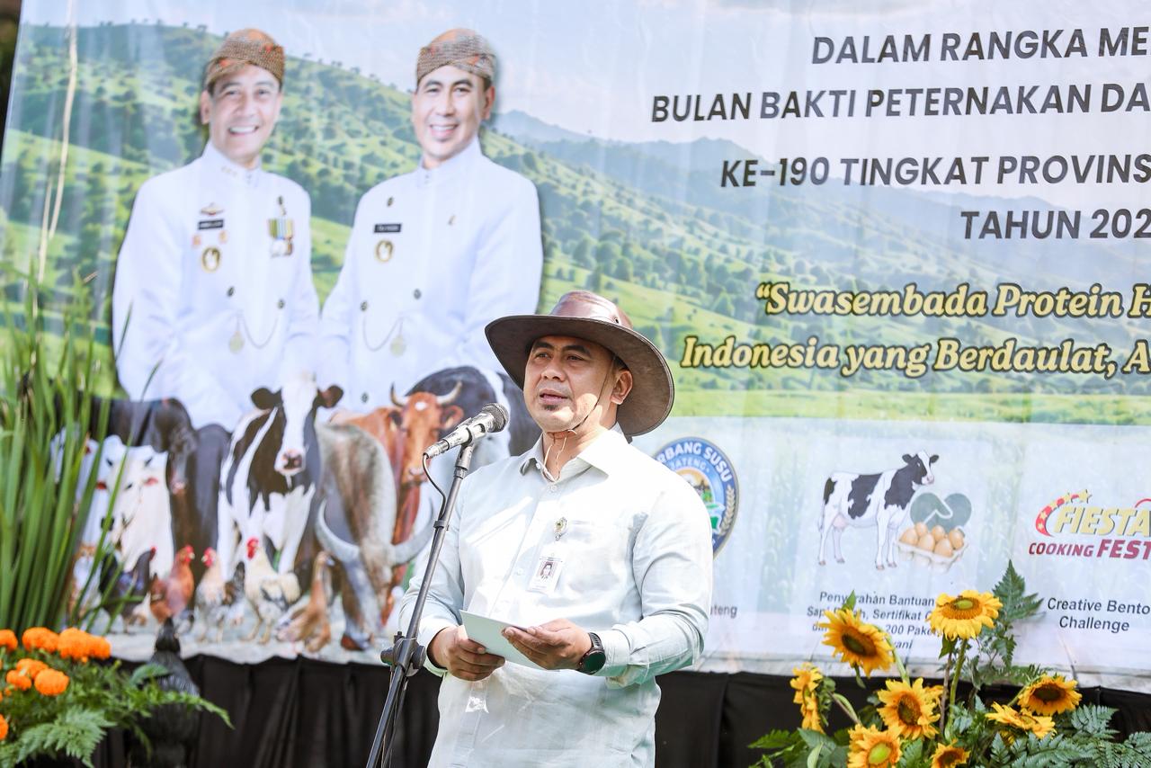 Tingkatkan Produksi Susu Sapi Perah, Pemprov Jateng Dorong Inseminasi Buatan
