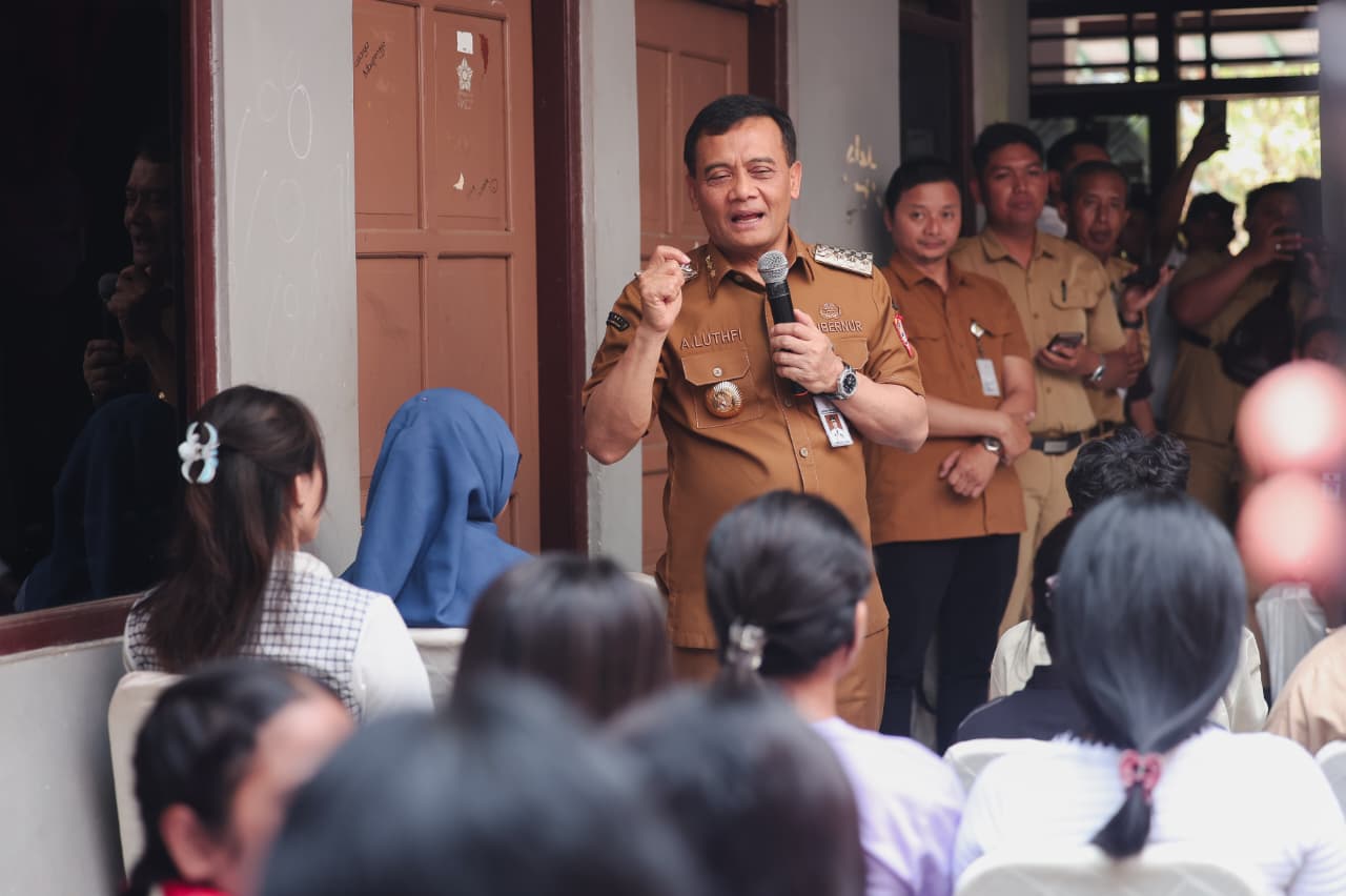 Peduli Mahasiswa NTT, Ahmad Luthfi Siapkan Bantuan UKT dan Biaya Kos hingga Sembako