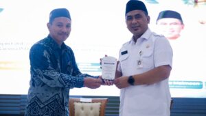 Puluhan Santri Karanganyar Belajar Kepemimpinan dan Pendidikan Masa Depan Bersama Taj Yasin