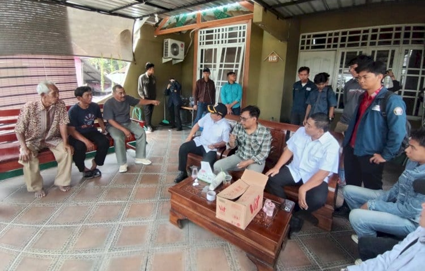 Kunjungan Lapangan