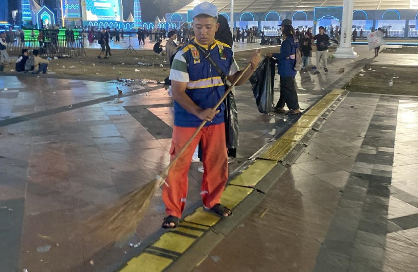 Bersihkan Sampah