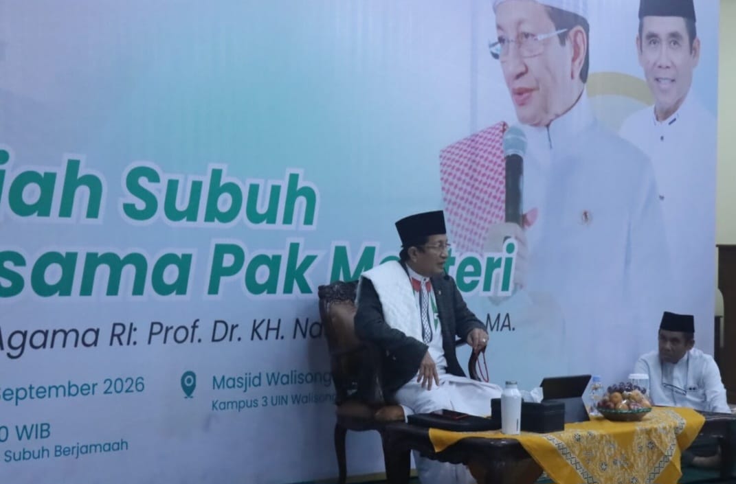 Menag Nasaruddin Ajak Sivitas UIN Walisongo Pegang Nilai Al-Qur’an di Era Super AI Menag Nasaruddin Ajak Sivitas UIN Walisongo Pegang Nilai Al-Qur’an di Era Super AI