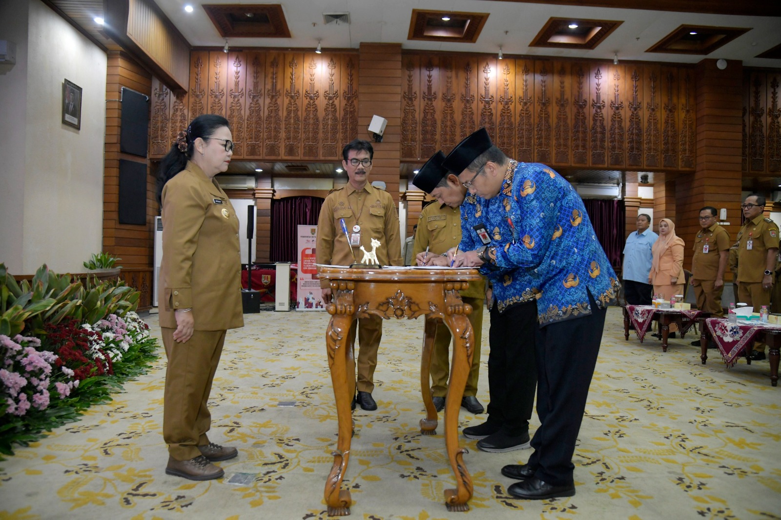 Dua Pejabat Semarang Bertukar Jabatan, Agustina Tekankan Data Warga dan Talenta ASN Dua Pejabat Semarang Bertukar Jabatan, Agustina Tekankan Data Warga dan Talenta ASN