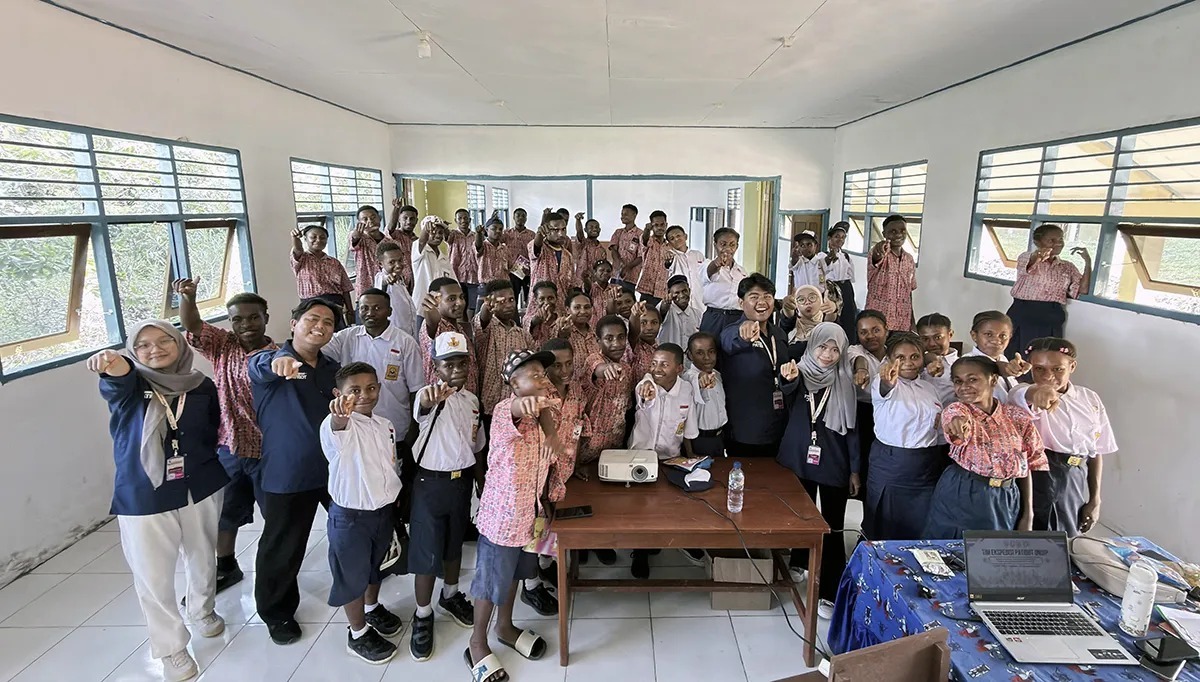 TEP UNDIP Edukasi 43 Pelajar Keerom soal Bahaya Narkoba dan Kesehatan Reproduksi