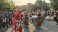 Grebeg Subali Krapyak Hadirkan Gemblong Bakar sebagai Simbol Eratnya Persaudaraan Warga Grebeg Subali Krapyak Hadirkan Gemblong Bakar sebagai Simbol Eratnya Persaudaraan Warga