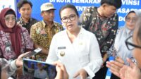 Wali Kota Semarang Agustina Minta Warga Waspada Kabut Asap Kebakaran TPA Jatibarang Wali Kota Semarang Agustina Minta Warga Waspada Kabut Asap Kebakaran TPA Jatibarang