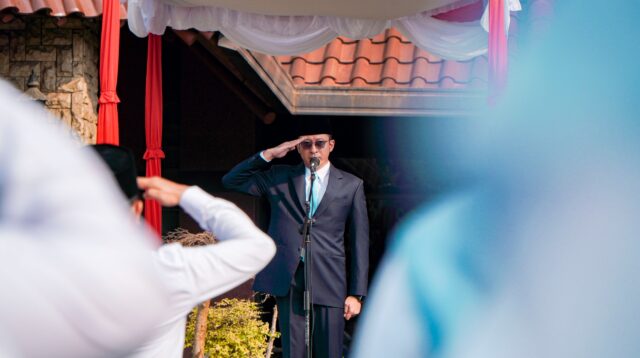 PLN Icon Plus SBU Regional Jawa Bagian Tengah Ikuti Upacara Hari Kesaktian Pancasila