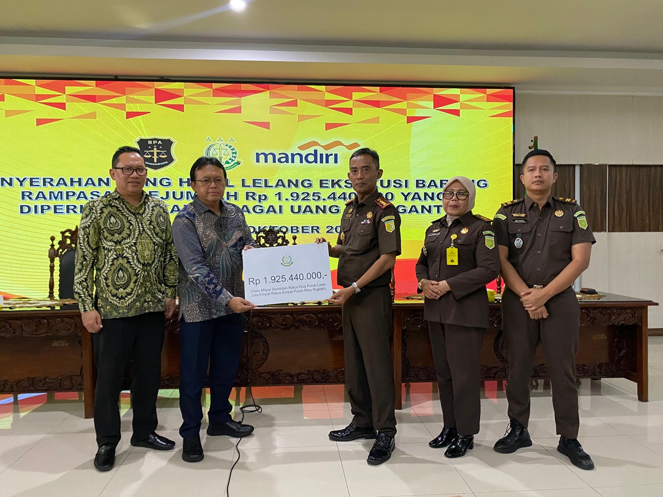 Penyerahan Uang Pengganti