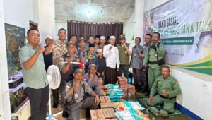 Teguh Subroto Bersama ASLINMAS Jateng Berbagi Kepedulian Lewat Bakti Sosial di Pesantren